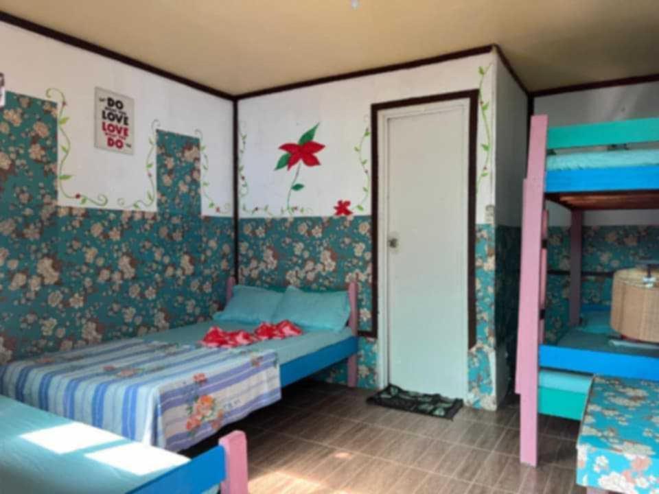 Paradise Budget Palawan Hostel 엘니도 외부 사진