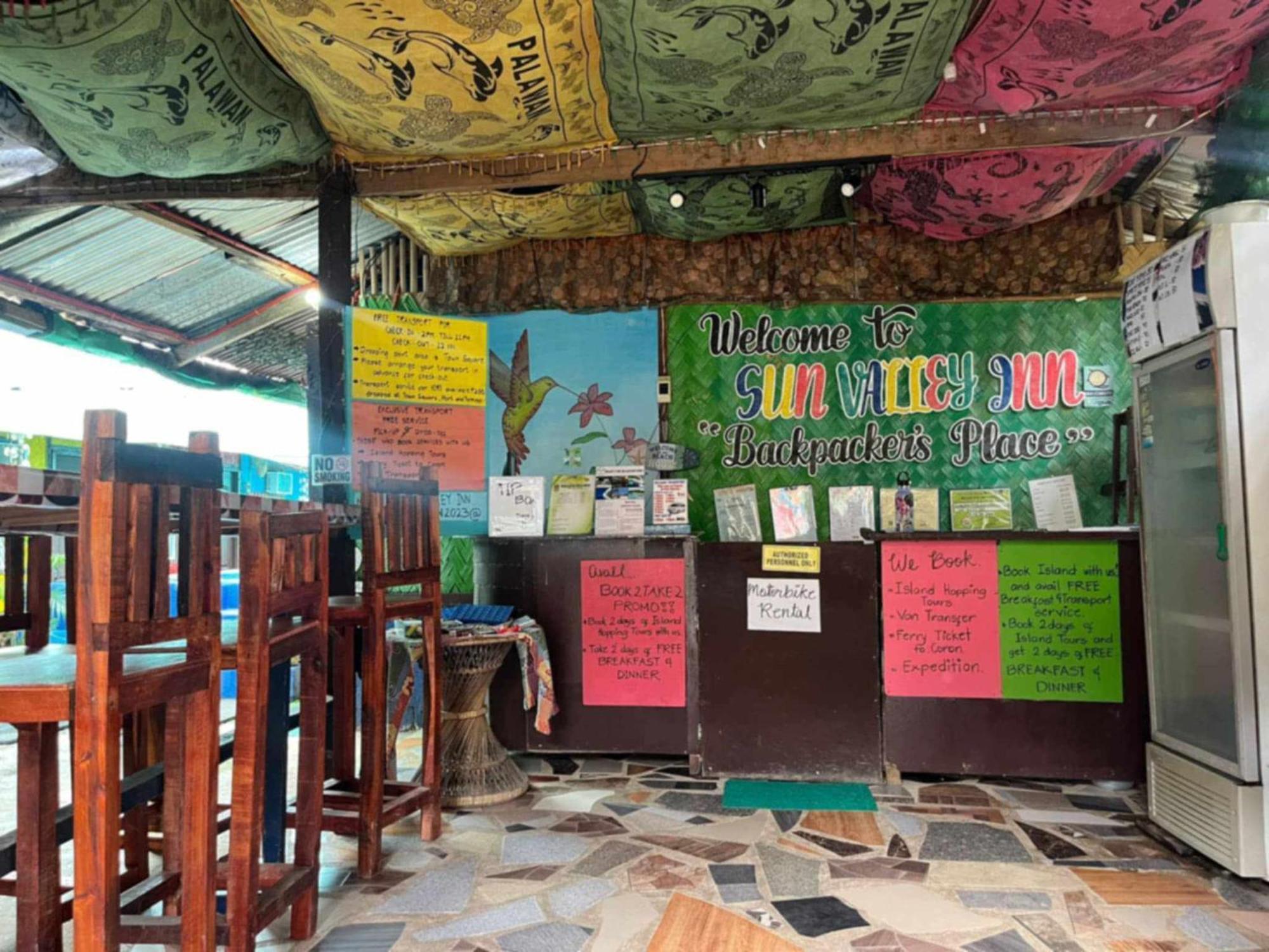Paradise Budget Palawan Hostel 엘니도 외부 사진